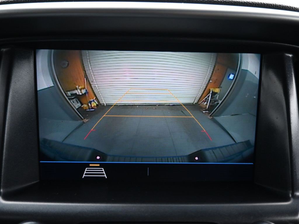 Used 2022 Chevrolet Colorado LT image 18