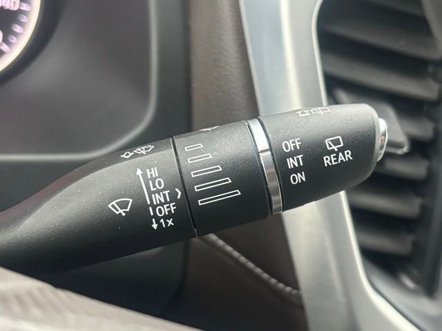 Certified 2022 GMC Acadia SLE image 22