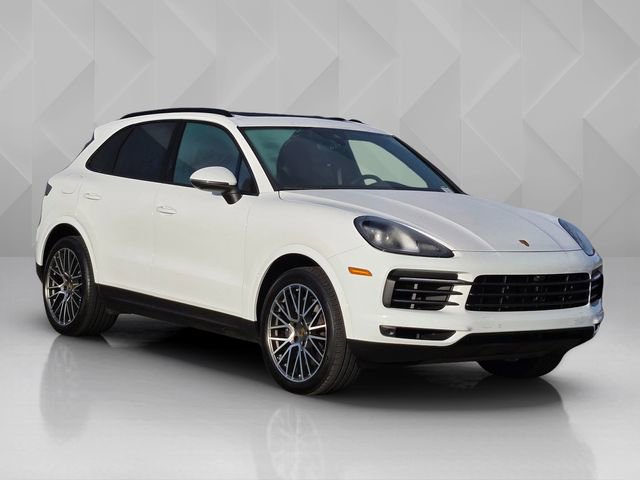 Used 2022 Porsche Cayenne Platinum Edition image 8