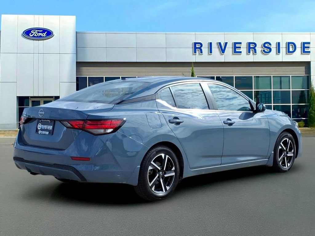 Used 2025 Nissan Sentra SV FWD image 7