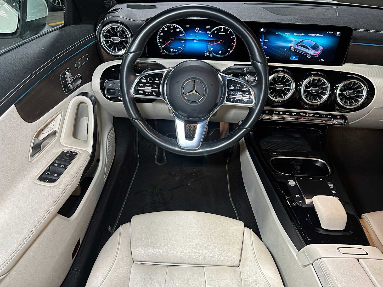 Certified 2023 Mercedes-Benz CLA 250 4MATIC image 40