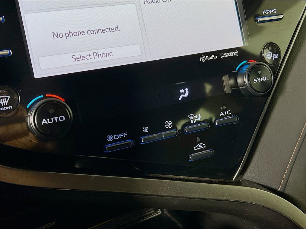 Certified 2020 Toyota Camry XLE image 15