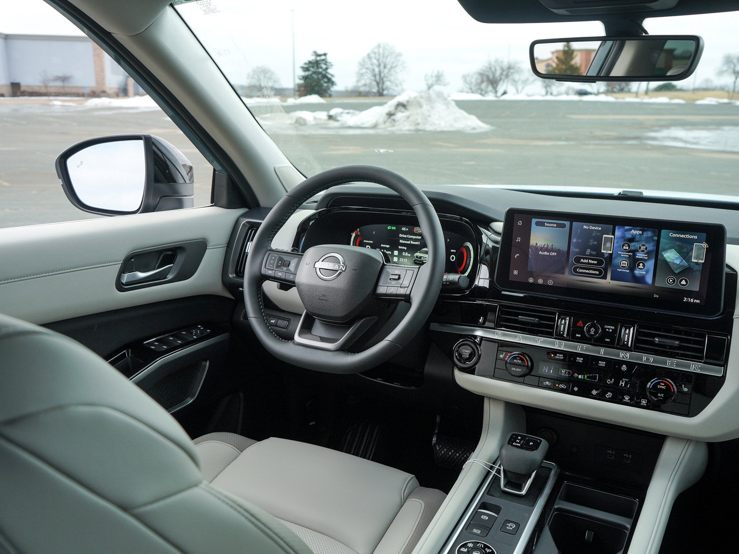 New 2026 Nissan Pathfinder SL AWD/4WD image 15