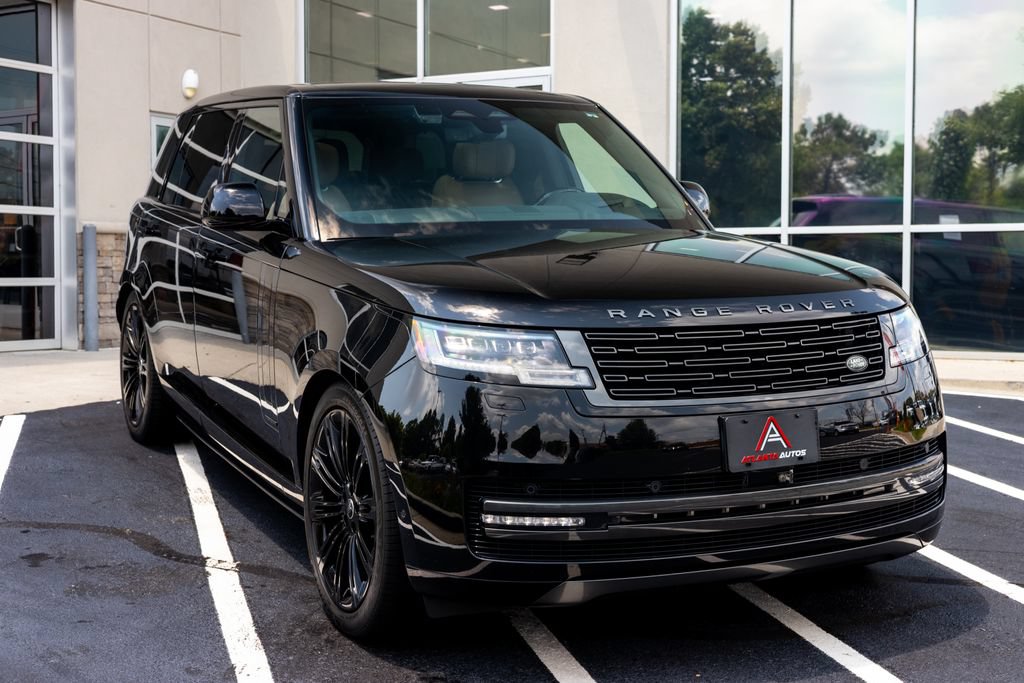 Used 2024 Land Rover Range Rover Long Wheelbase Autobiography AWD/4WD image 5