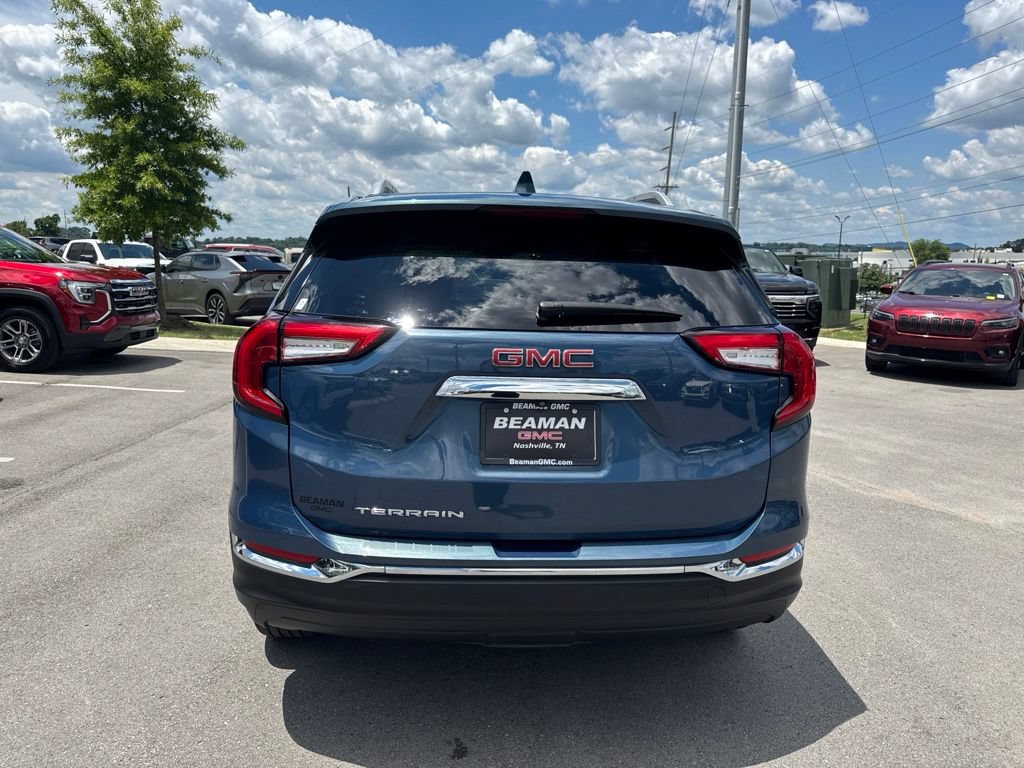 Used 2024 GMC Terrain SLT FWD image 6