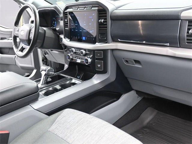 Used 2023 Ford F150 Lightning XLT image 27