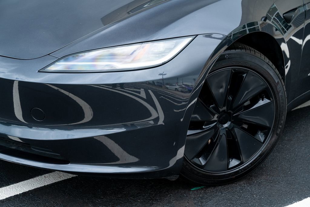 Used 2026 Tesla Model 3 RWD image 3