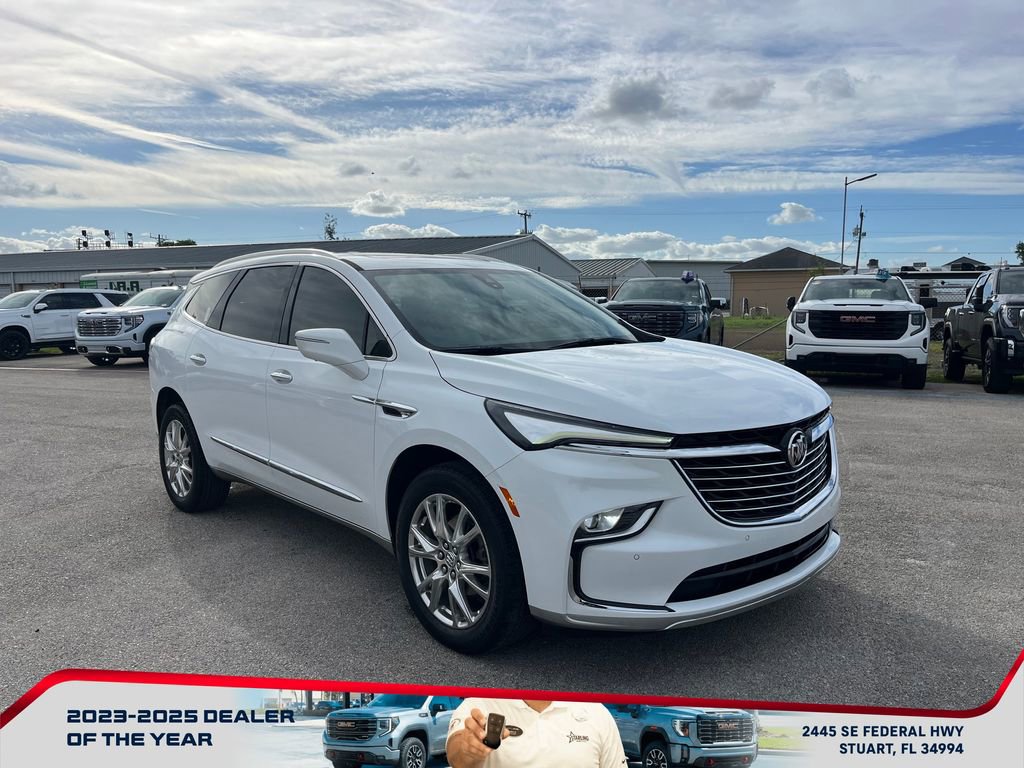 Used 2023 Buick Enclave Premium w/ Experience Buick Package video 2