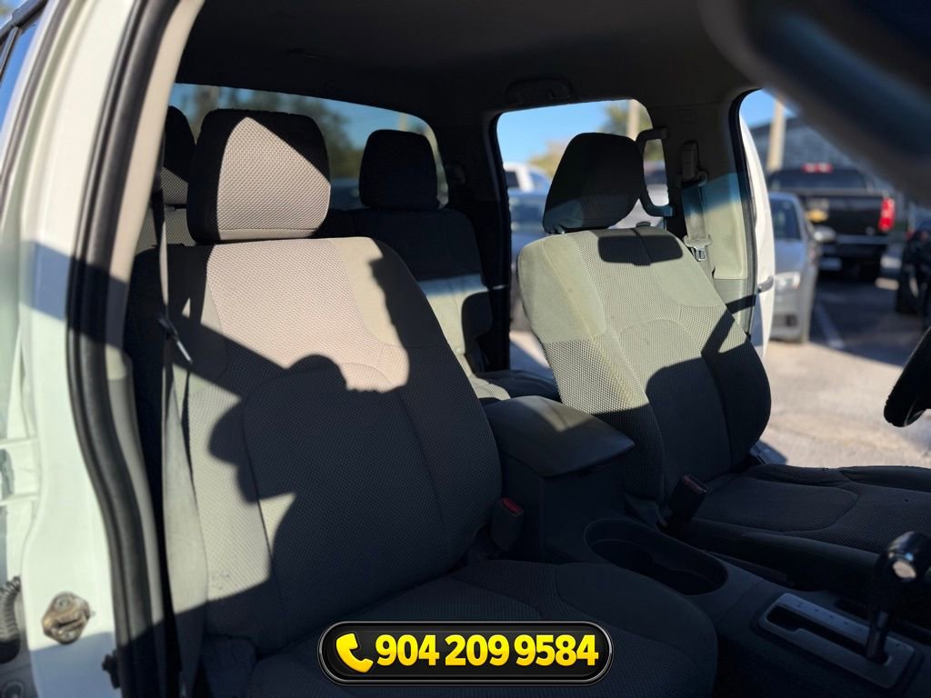 Used 2015 Nissan Frontier SV w/ SV Value Truck Package RWD image 30