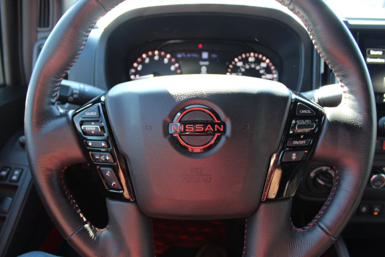 Used 2025 Nissan Frontier PRO-4X w/ Pro Premium Package AWD/4WD image 15