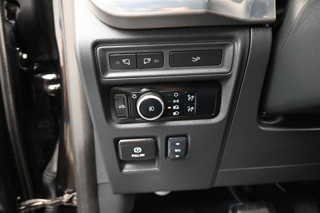 Used 2024 Ford F150 Lariat w/ FX4 Off-Road Package AWD/4WD image 9
