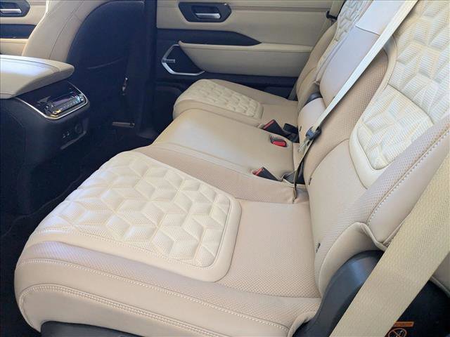 New 2026 Nissan Armada Platinum image 16