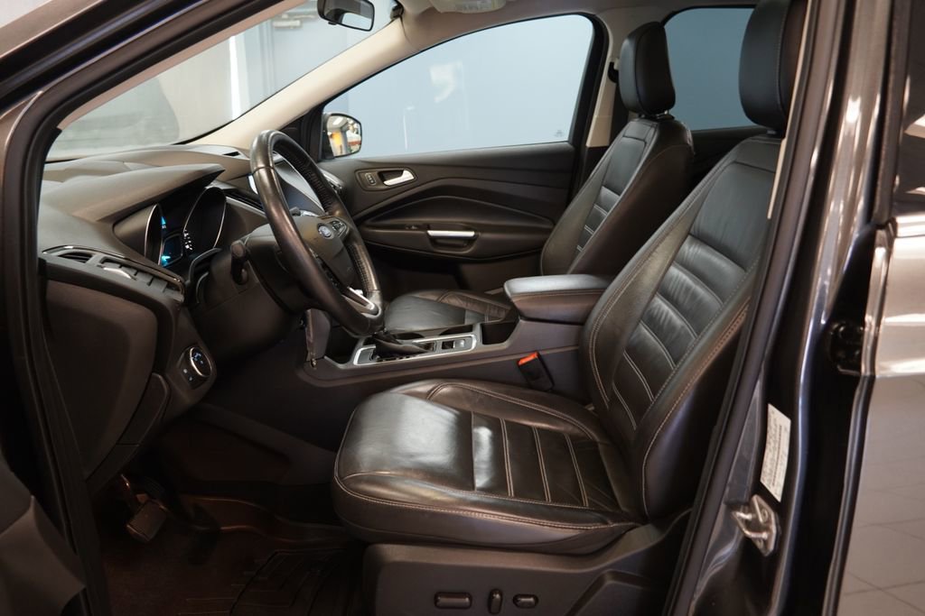Used 2018 Ford Escape SEL image 6