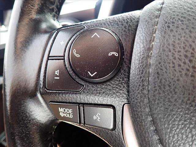 Used 2018 Toyota RAV4 Limited w/ Advanced Technology Package AWD/4WD image 26