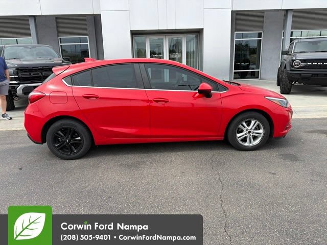 Used 2018 Chevrolet Cruze LT FWD image 8