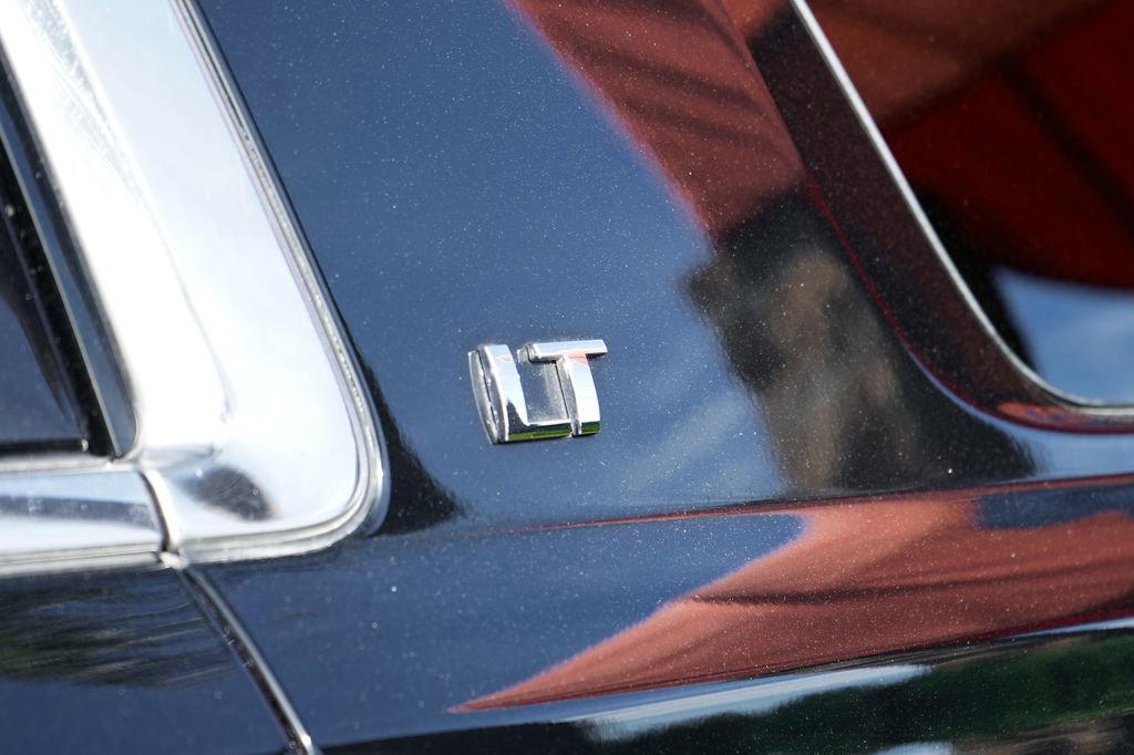 Used 2019 Chevrolet Tahoe LT w/ LT Midnight Edition RWD image 56