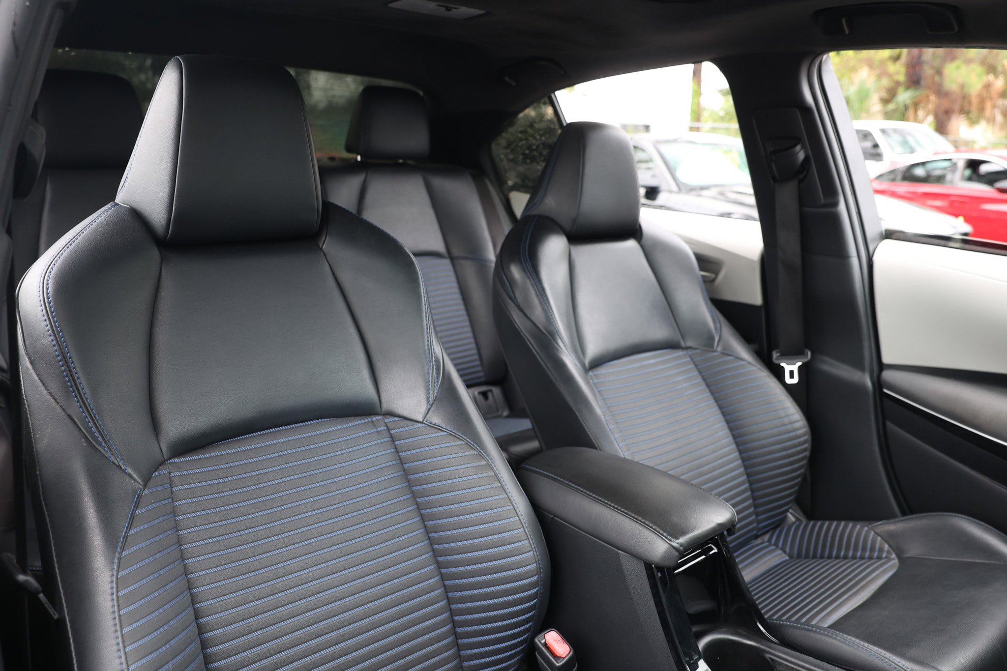 Used 2020 Toyota Corolla SE FWD image 20