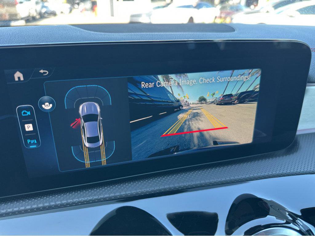 Used 2025 Mercedes-Benz CLA 35 AMG 4MATIC image 6