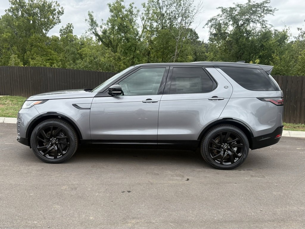 New 2025 Land Rover Discovery Dynamic SE video 2