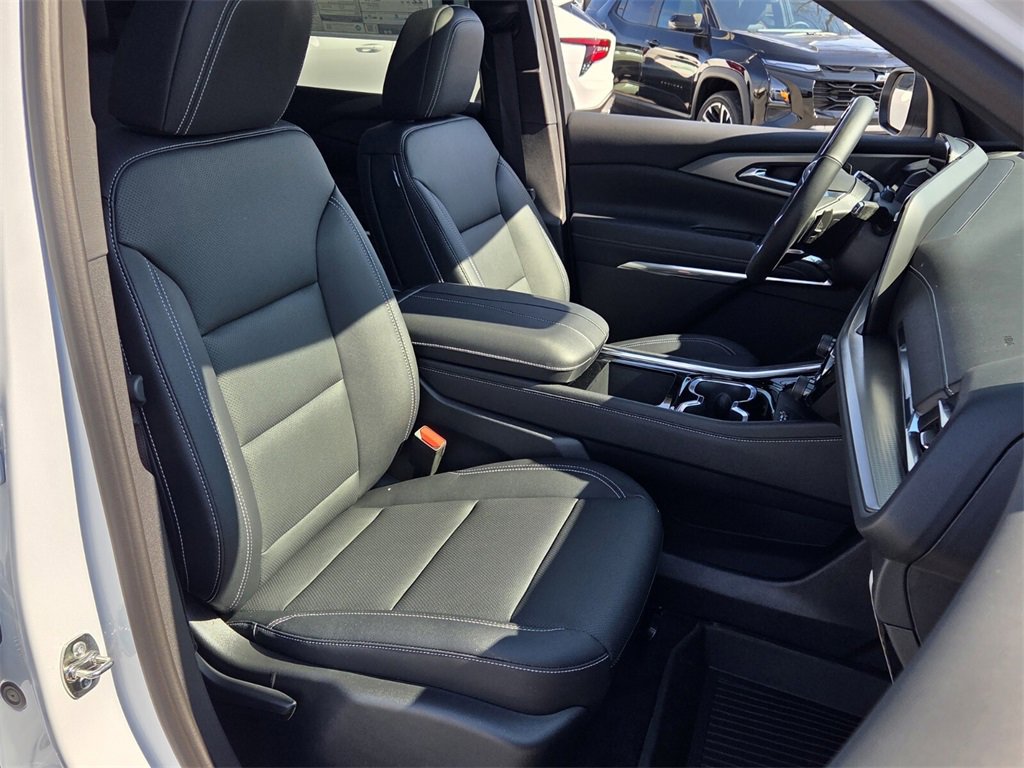 New 2026 Chevrolet Traverse LT w/ Enhanced Driving Package image 15