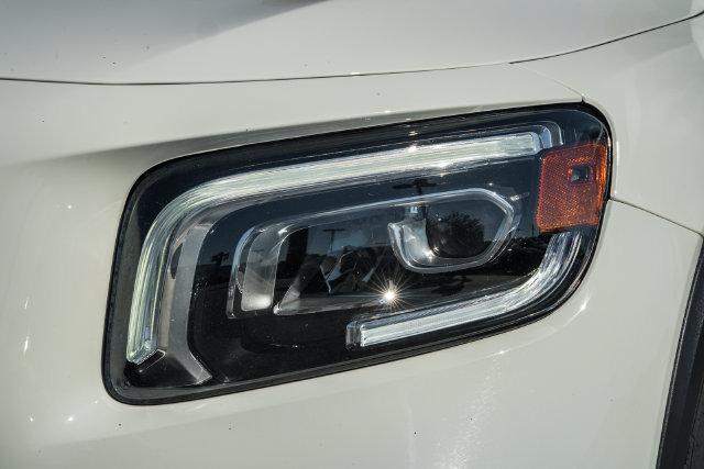 Used 2022 Mercedes-Benz GLB 35 AMG 4MATIC image 13