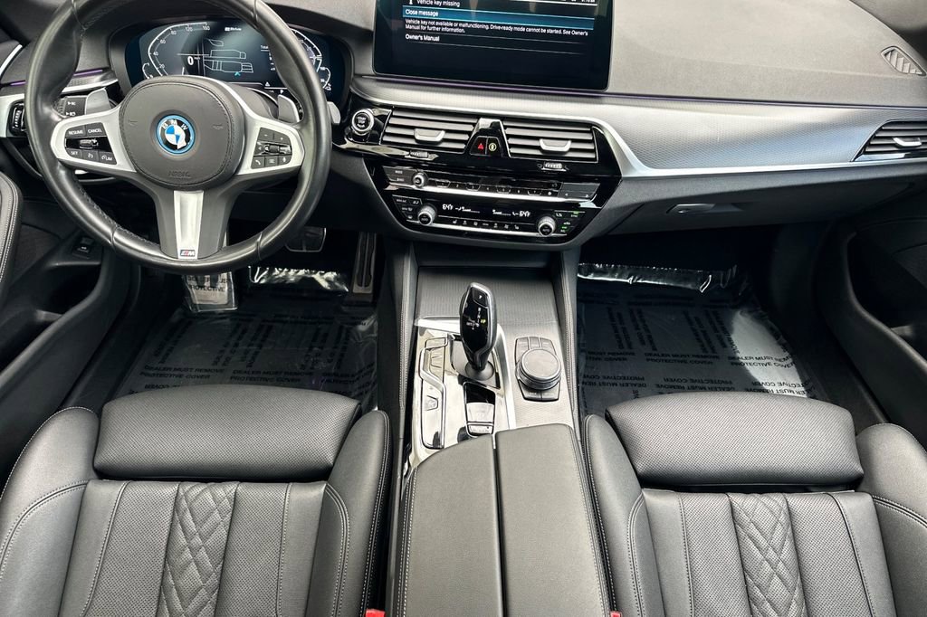 Used 2023 BMW 530e 530e iPerformance w/ M Sport Package image 14