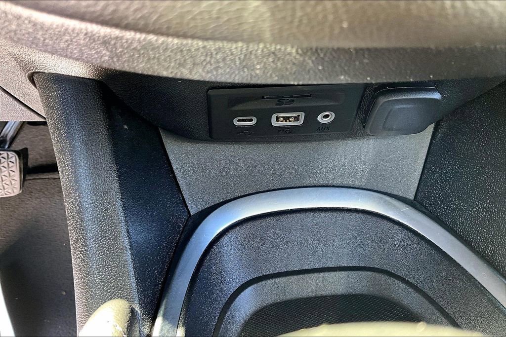 Used 2024 Chevrolet Malibu LT FWD image 14