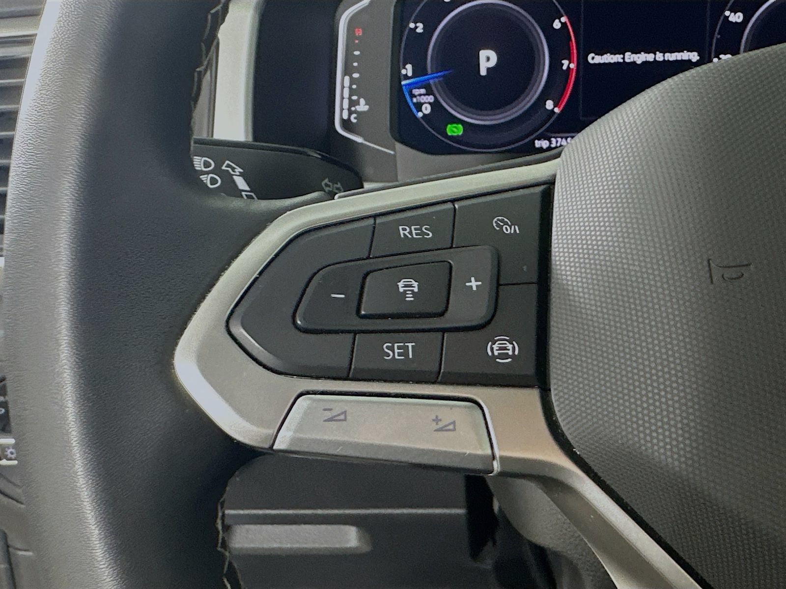 Certified 2023 Volkswagen Atlas SE AWD/4WD image 18