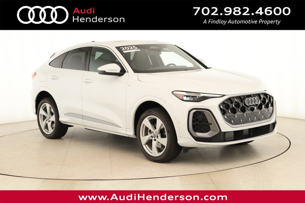 Certified 2025 Audi Q5 Premium Plus w/ Premium Plus