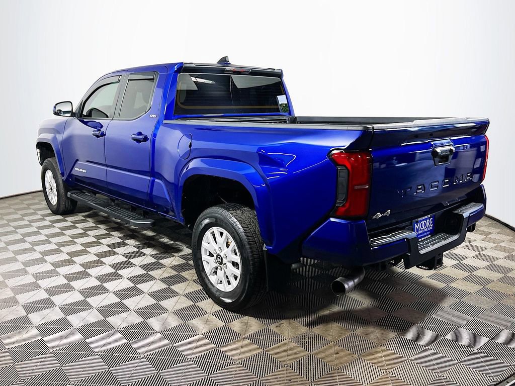 Certified 2024 Toyota Tacoma SR5 AWD/4WD image 6
