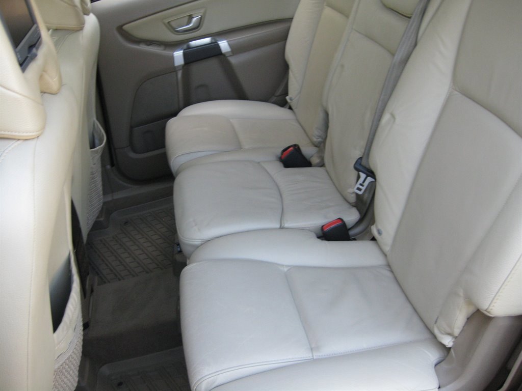 Used 2012 Volvo XC90 3.2 AWD/4WD image 25