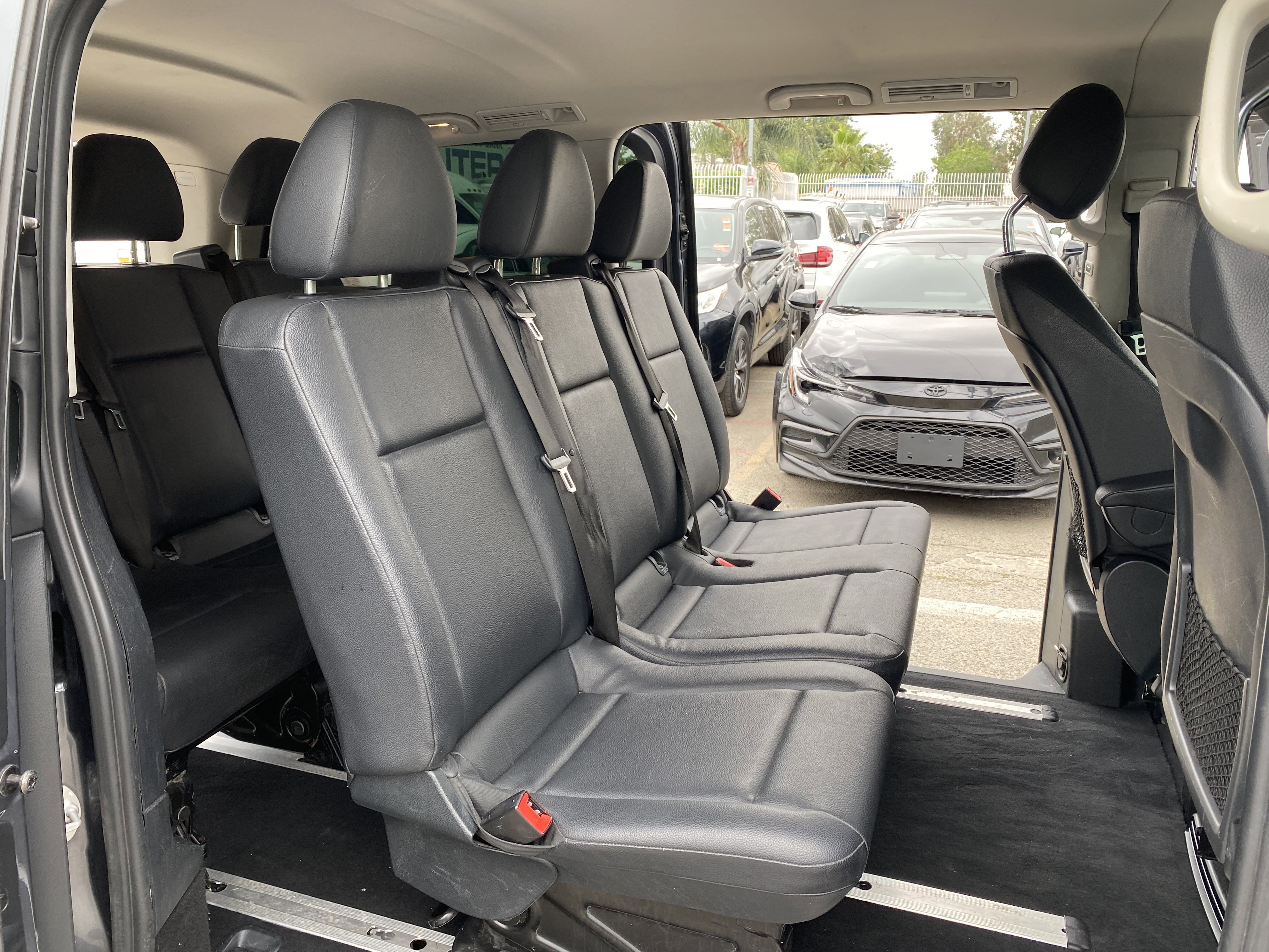 Used 2017 Mercedes-Benz Metris Passenger image 19