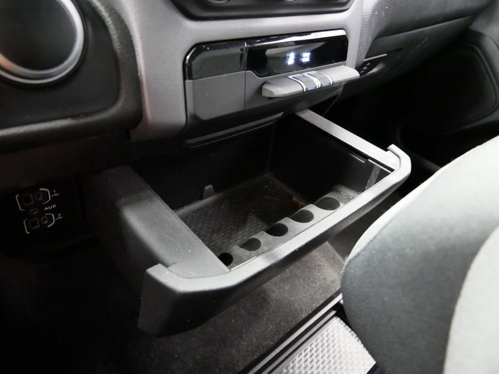 Certified 2022 RAM 1500 Big Horn image 38