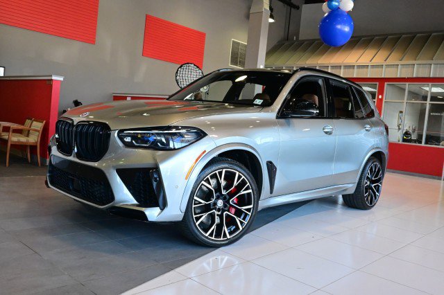 Used 2022 BMW X5 M w/ Competition Package 2 AWD/4WD image 43