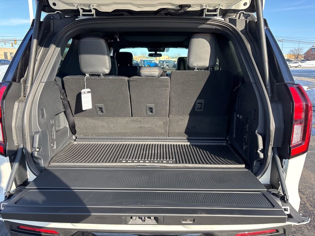 New 2025 Ford Expedition Tremor image 37