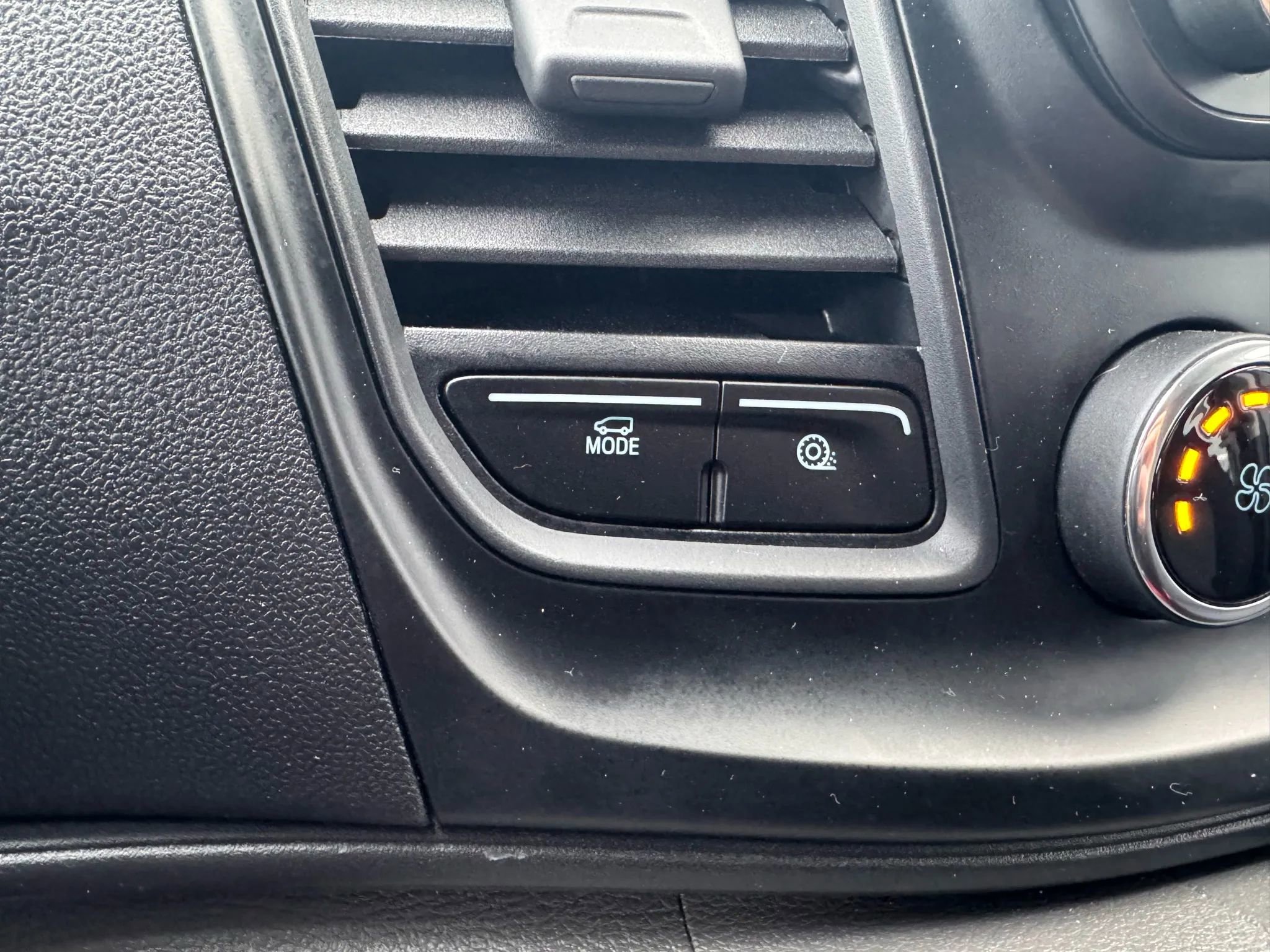 Used 2024 Ford Transit 250 Low Roof w/ Exterior Upgrade Package image 20