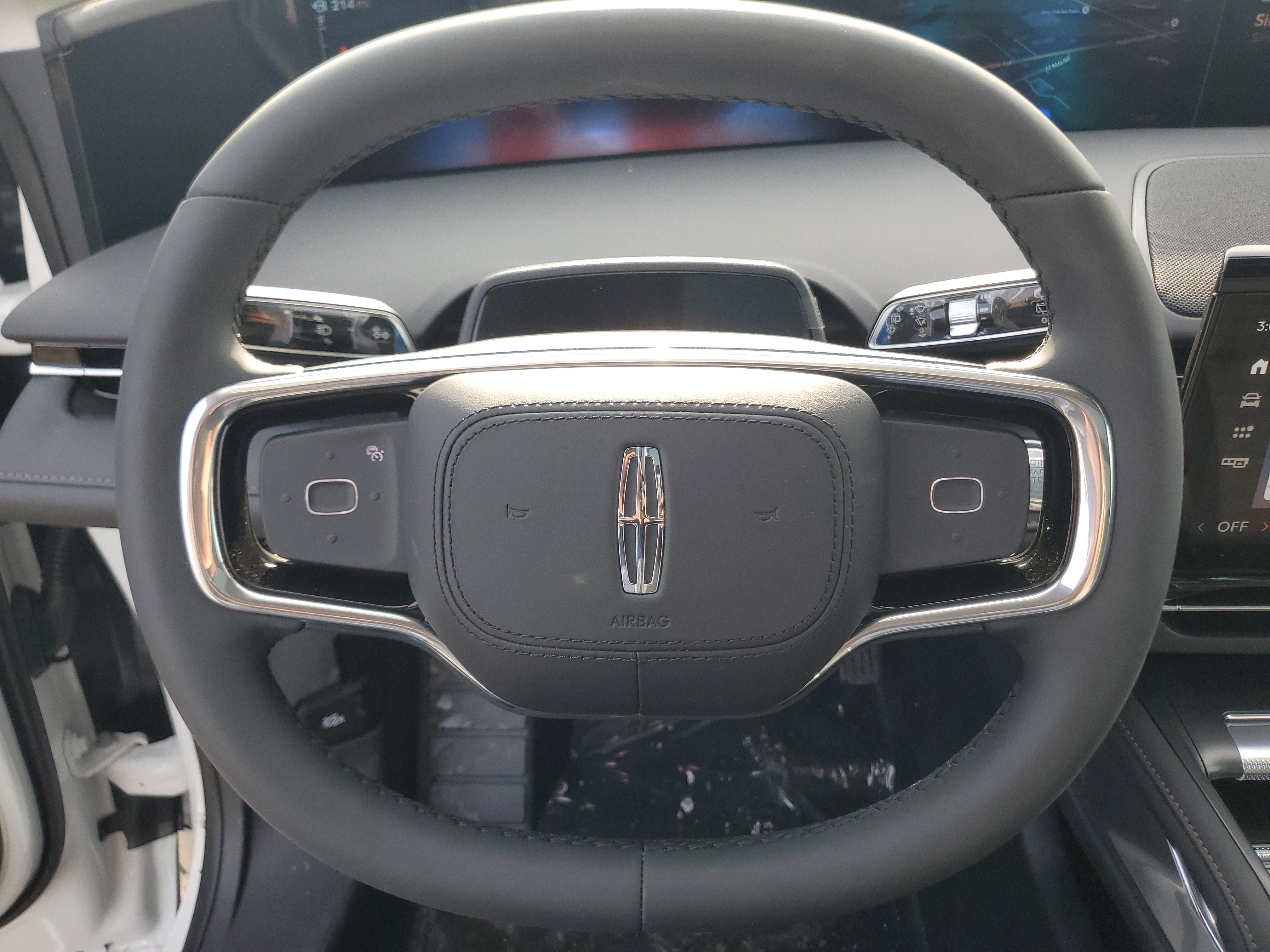 New 2026 Lincoln Nautilus Reserve image 16