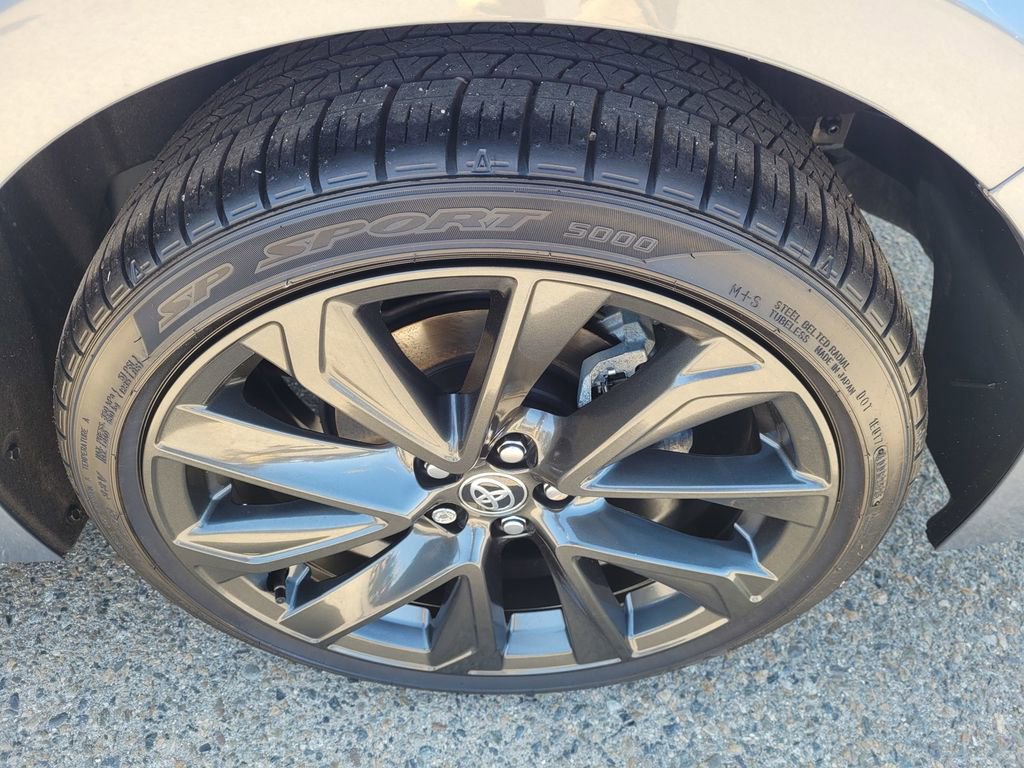 Used 2026 Toyota Corolla XSE FWD image 27