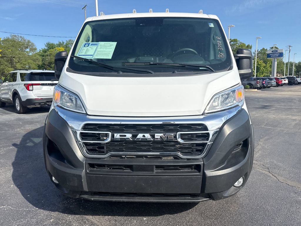 Used 2025 RAM ProMaster 2500 w/ U-Haul Equipment Group FWD image 3