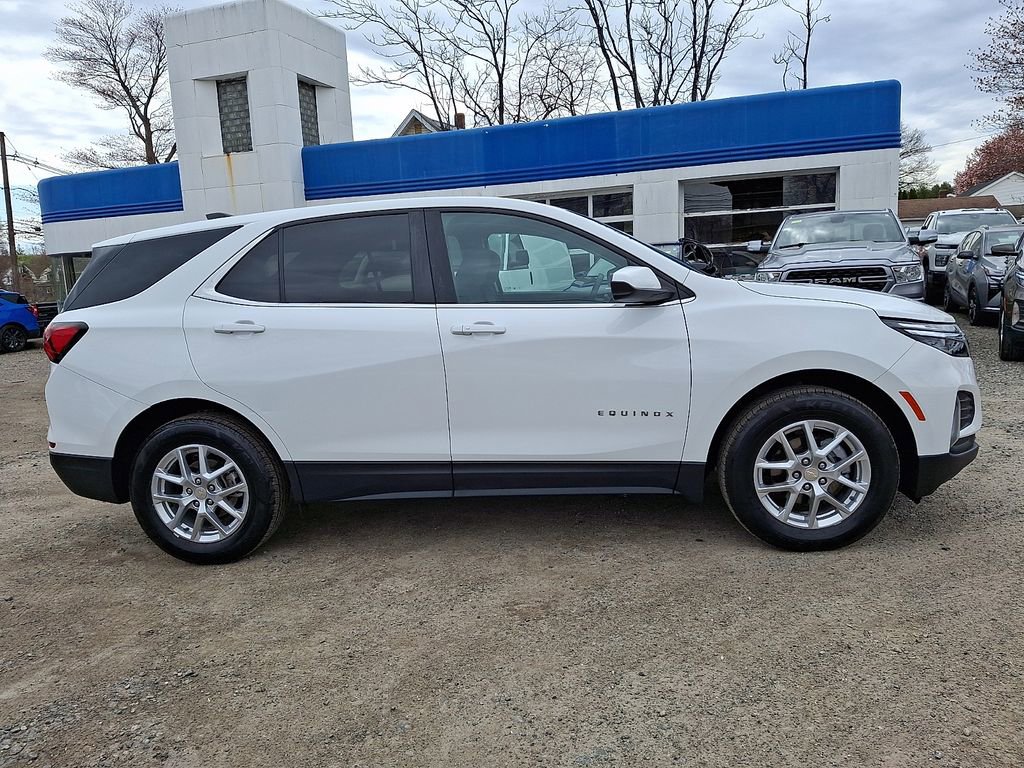 Used 2023 Chevrolet Equinox LT image 10