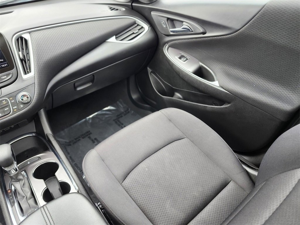 Used 2022 Chevrolet Malibu LT image 13
