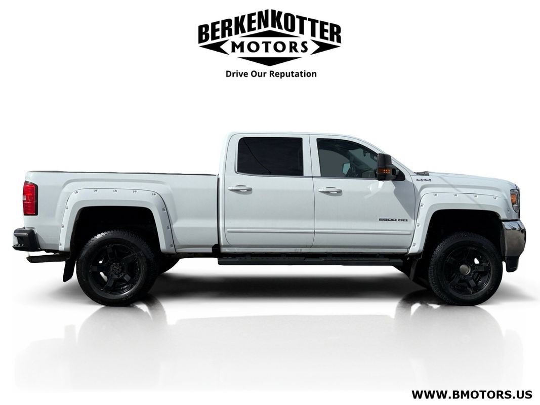Used 2018 GMC Sierra 2500 SLE image 2