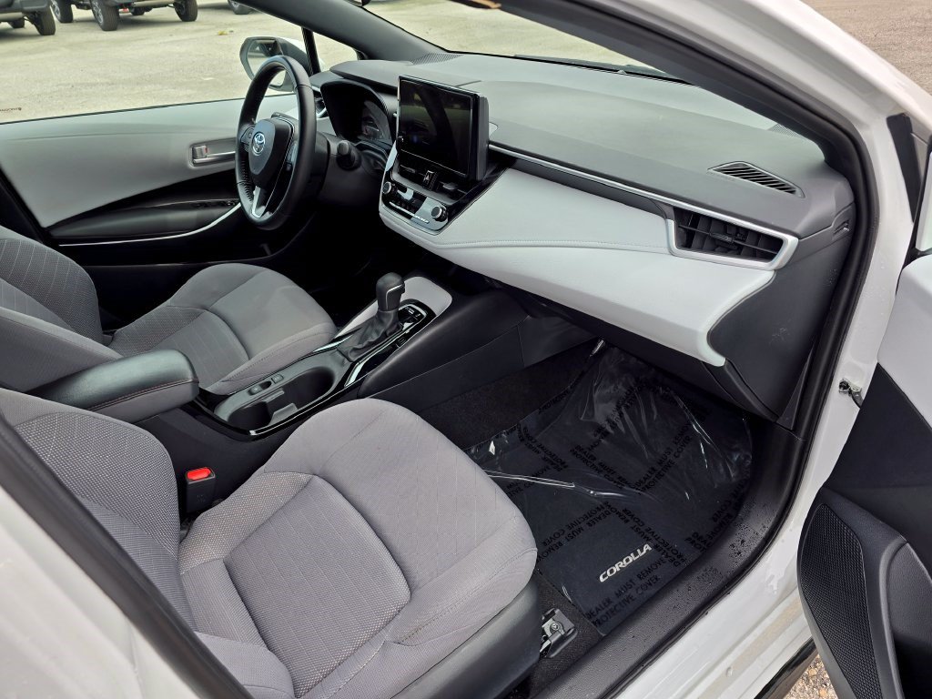 Used 2024 Toyota Corolla SE FWD image 29