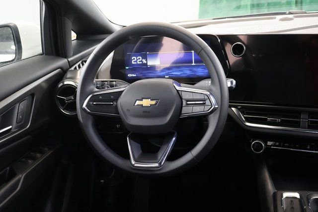 New 2026 Chevrolet Equinox EV LT image 13