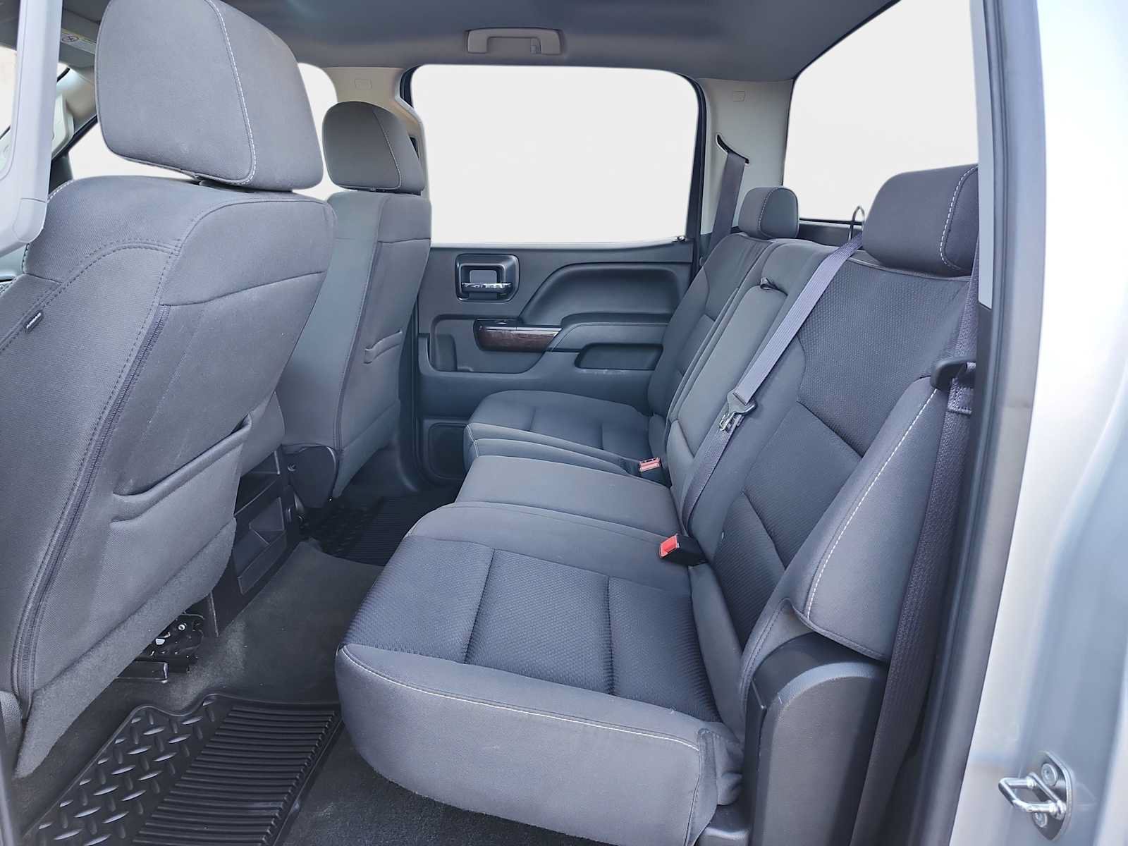 Used 2016 GMC Sierra 2500 SLE w/ SLE Preferred Package AWD/4WD image 15