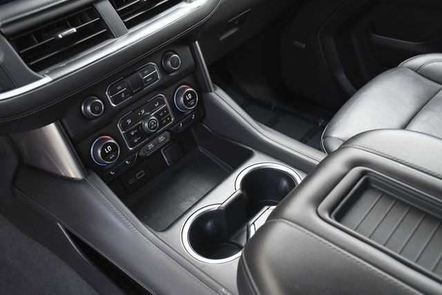 Used 2024 Chevrolet Suburban LT AWD/4WD image 12