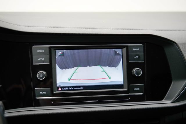 Used 2024 Volkswagen Jetta SE image 28