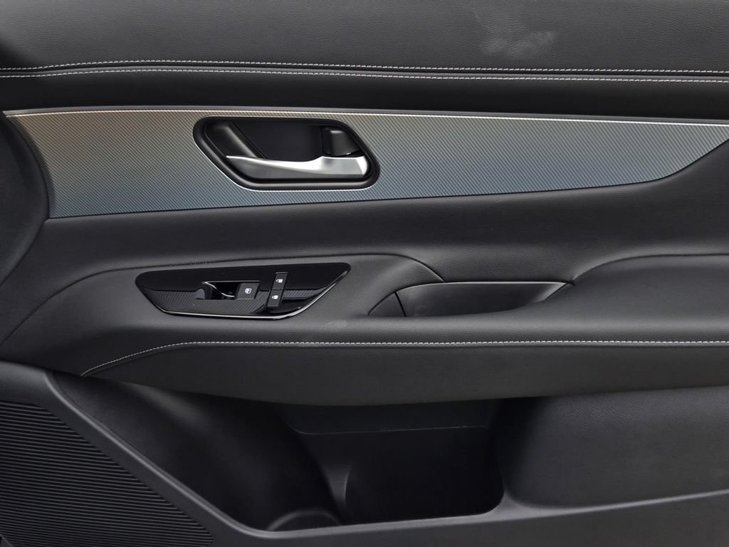 New 2026 Nissan Murano SV AWD/4WD image 8
