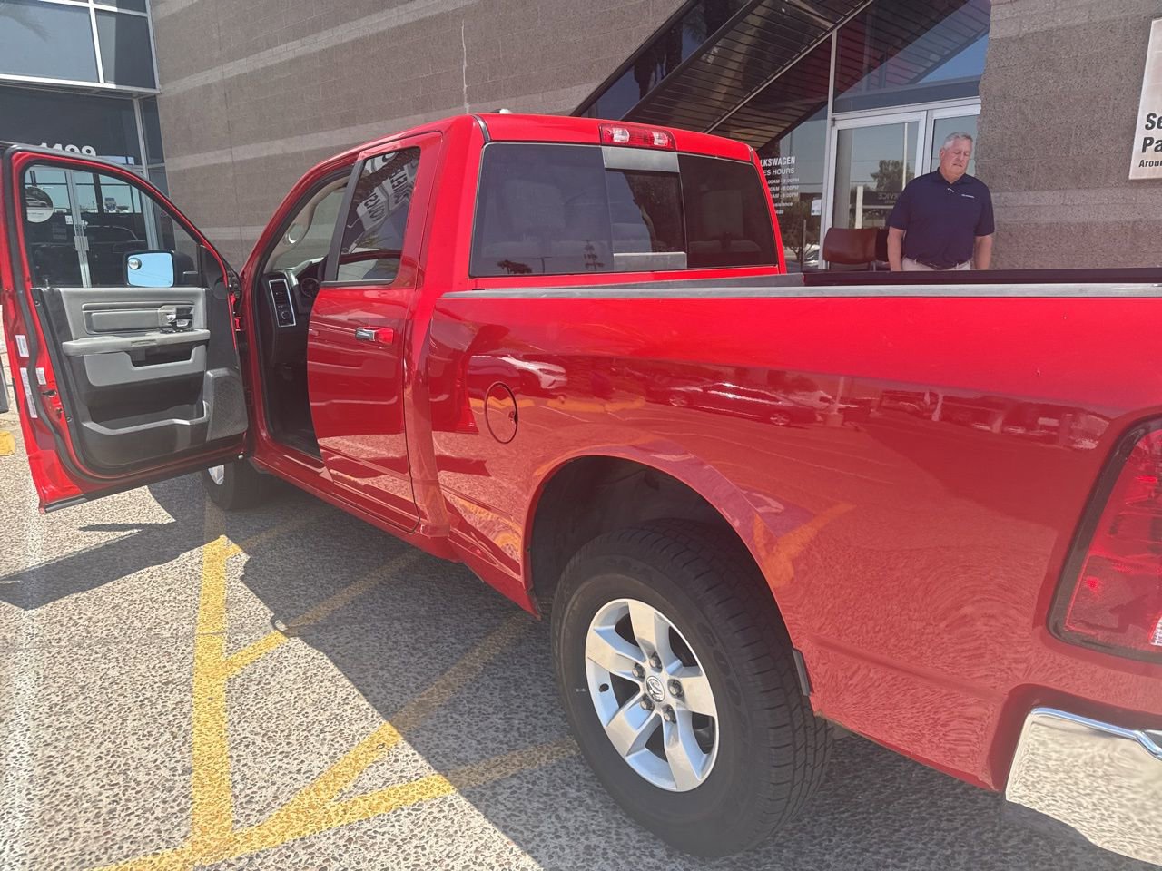 Used 2014 RAM 1500 Classic SLT RWD image 7