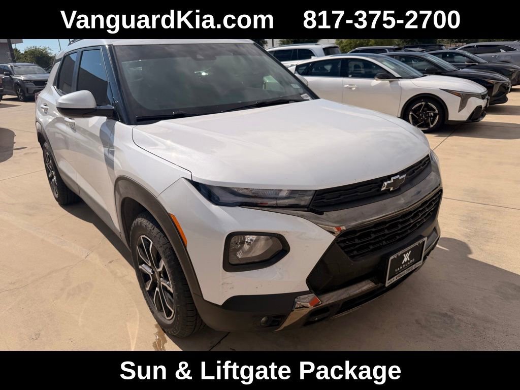Used 2023 Chevrolet TrailBlazer ACTIV w/ Sun and Liftgate Package AWD/4WD image 5